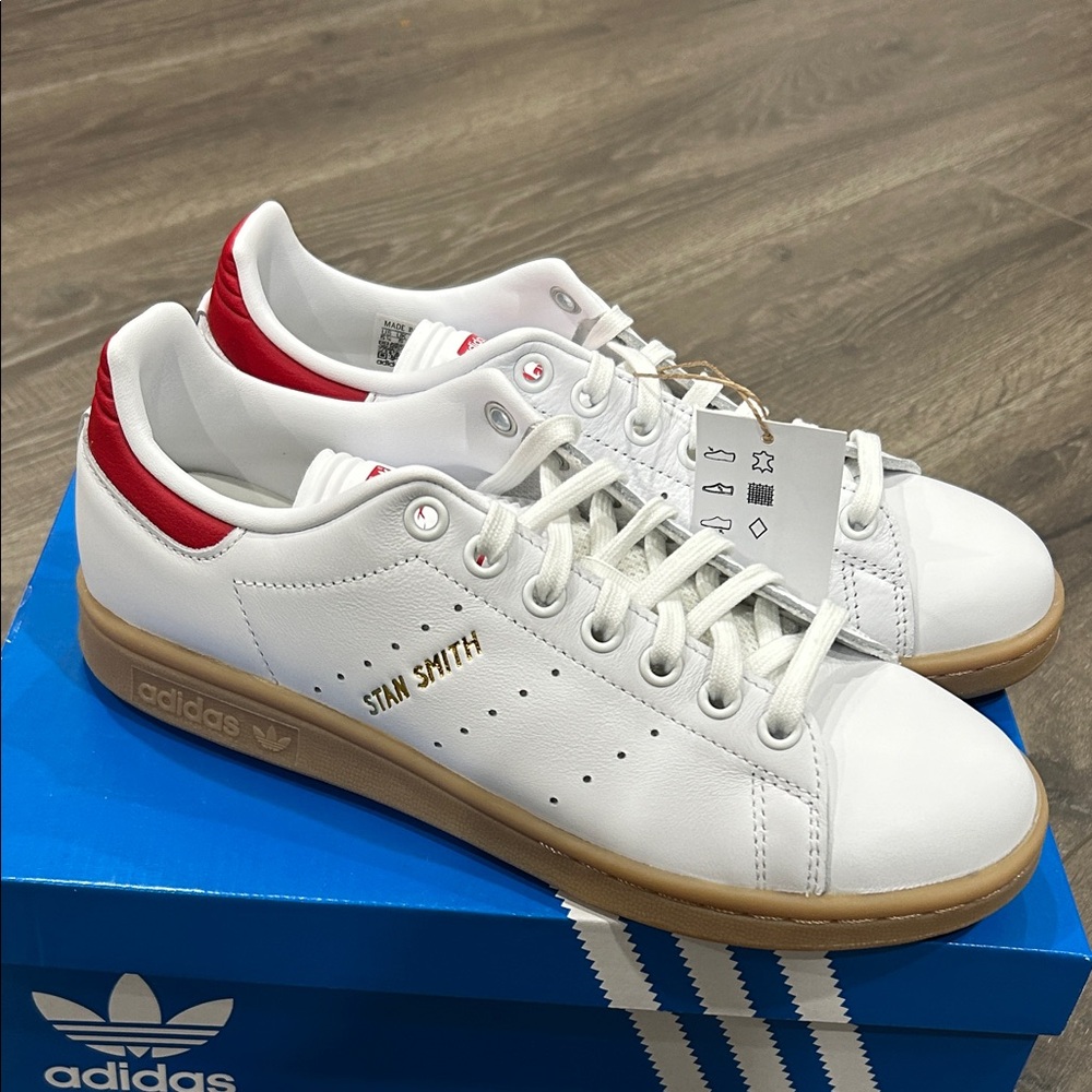 Adidas Stan Smith youth sneakers